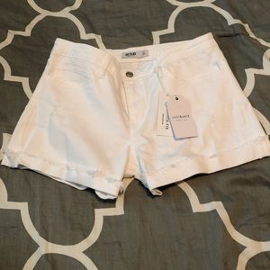 White shorts! NWT!